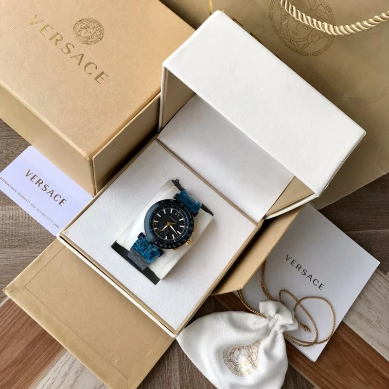 Refined VERSACE Watches 207071