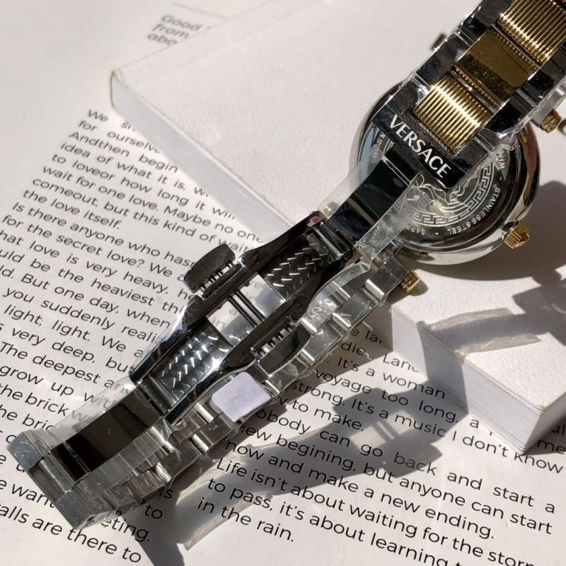 VERSACE Watches Affordable 207057