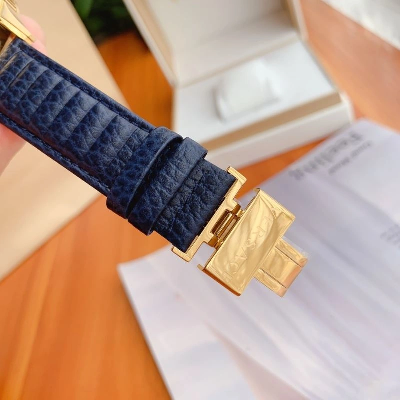 Trendsetting VERSACE Watches 207038
