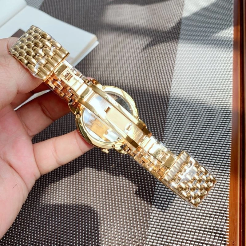 VERSACE Watches Comfortable 207037