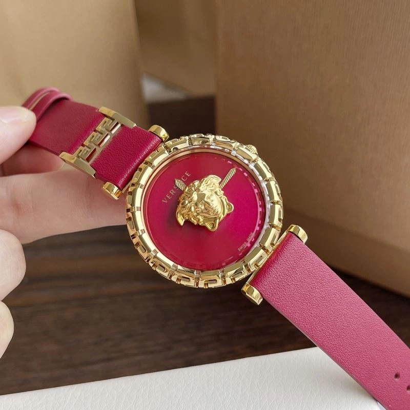 Resilient VERSACE Watches 207031