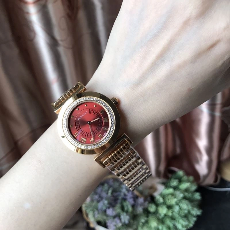 VERSACE Watches Attractive 207028