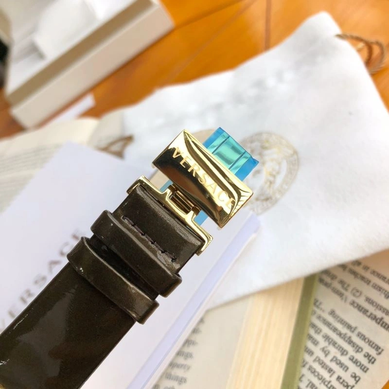 Practical VERSACE Watches 207018