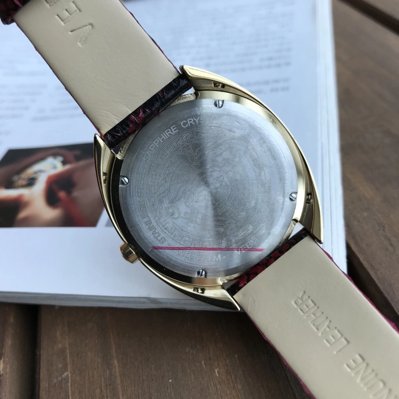 VERSACE Watches Affordable 206979
