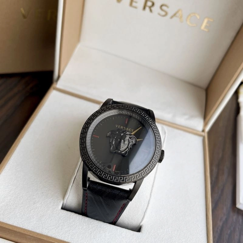 Sleek VERSACE Watches 206930