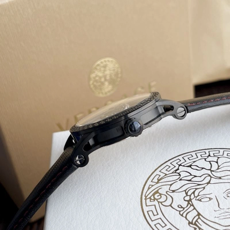 Sleek VERSACE Watches 206930