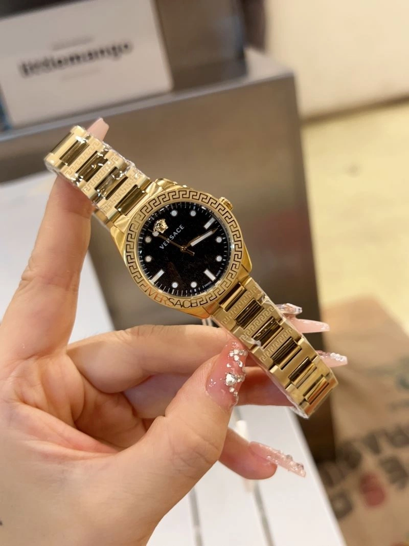 VERSACE Watches Durable 207177