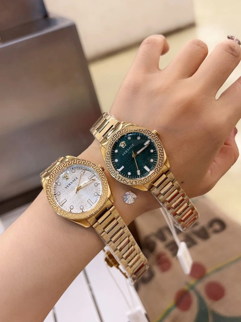 VERSACE Watches Durable 207177