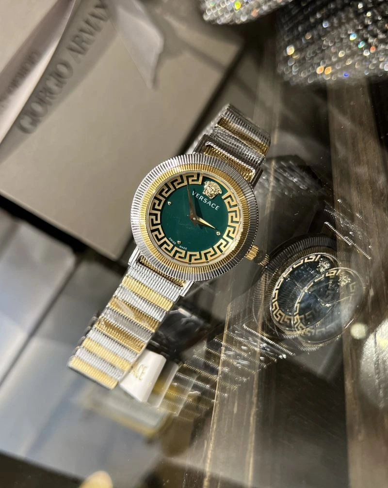 OdorResistant VERSACE Watches 207176