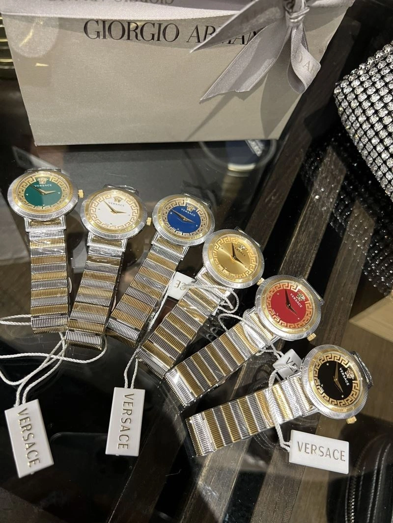 OdorResistant VERSACE Watches 207176