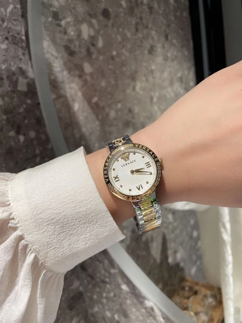 Sleek VERSACE Watches 207172