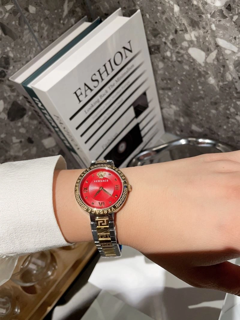 Sleek VERSACE Watches 207172