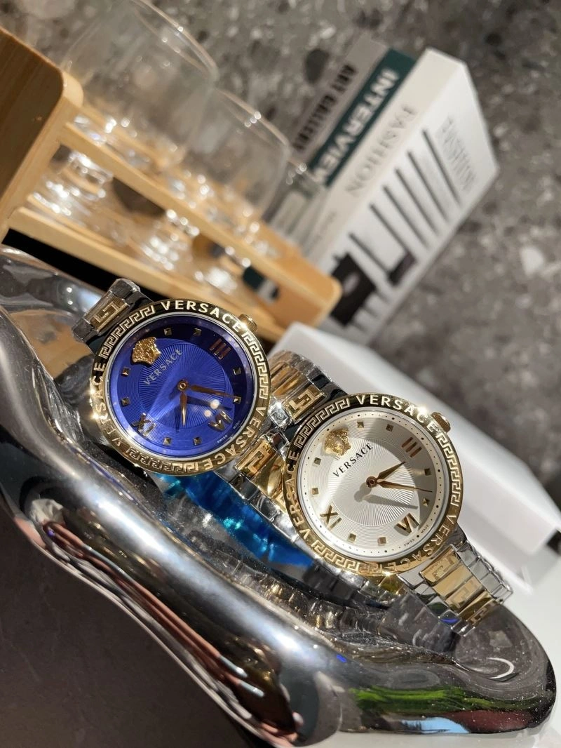 Sleek VERSACE Watches 207172