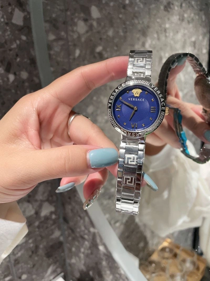 VERSACE Watches DailyWear 207171
