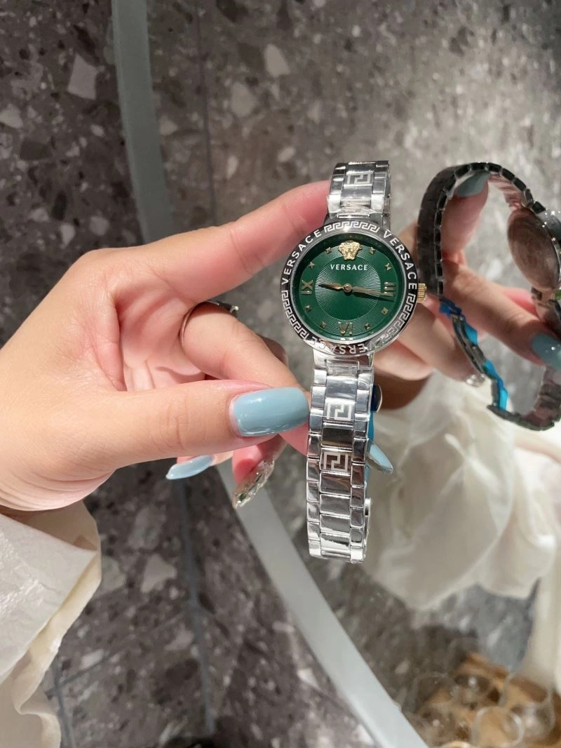 VERSACE Watches DailyWear 207171