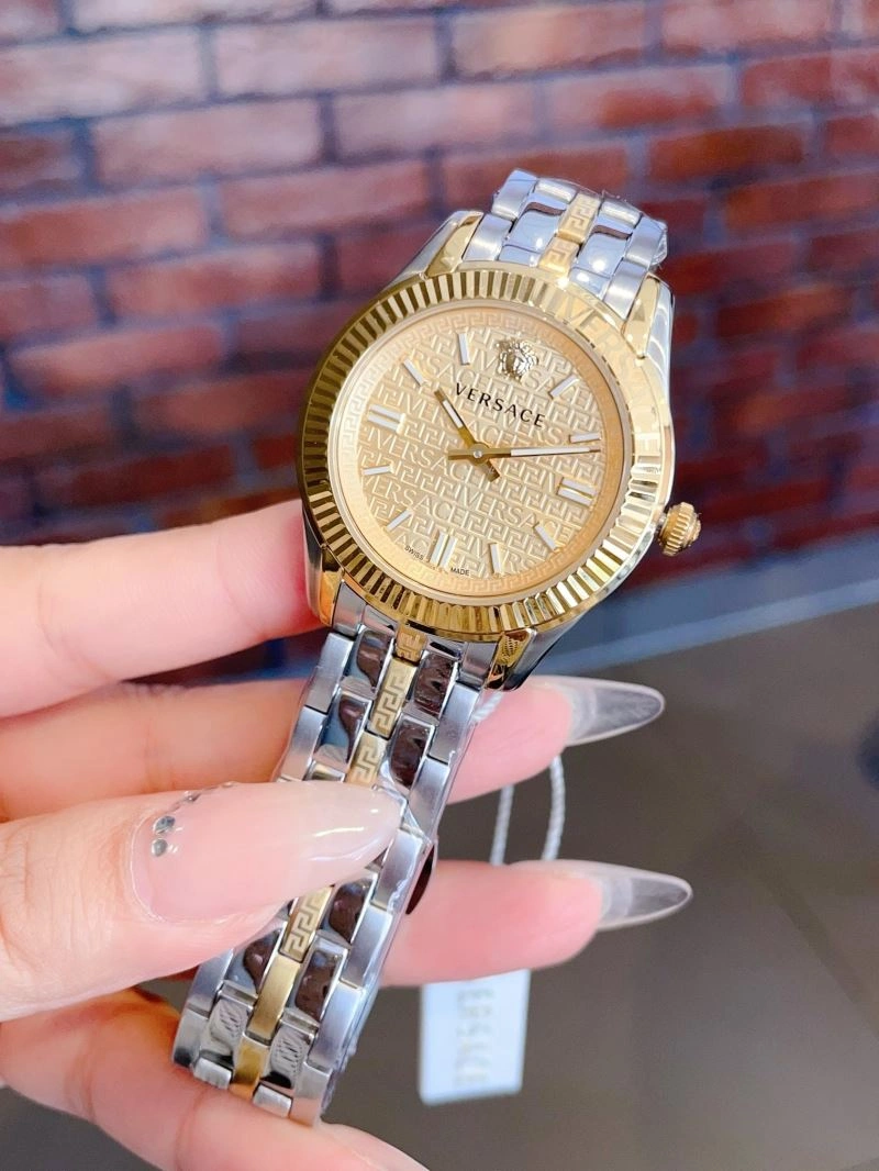VERSACE Watches Attractive 207159