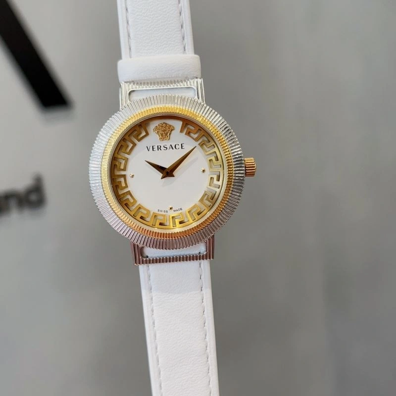 Comfortable VERSACE Watches 207151