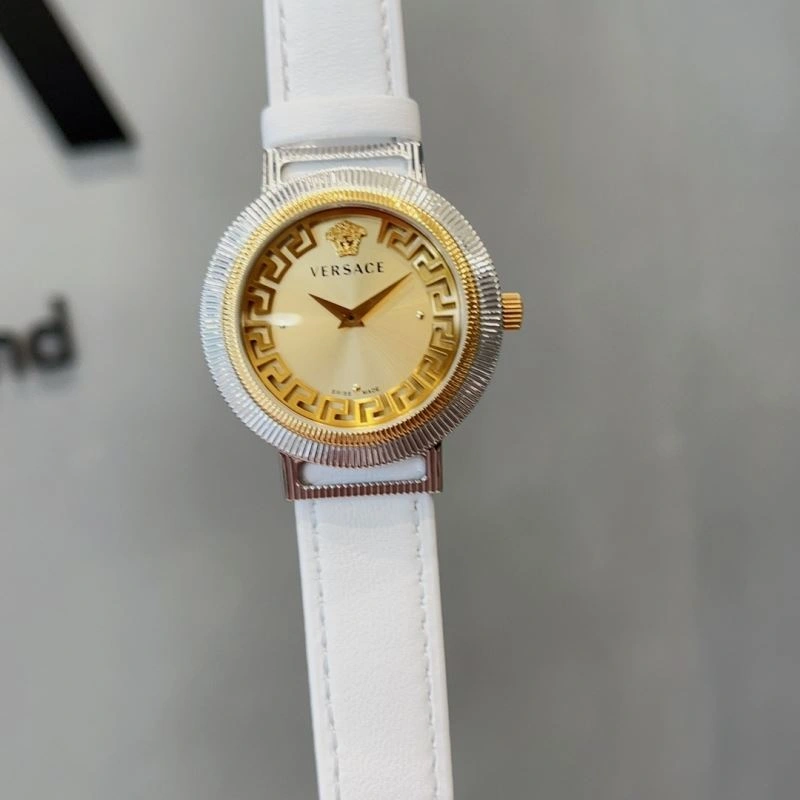 Comfortable VERSACE Watches 207151