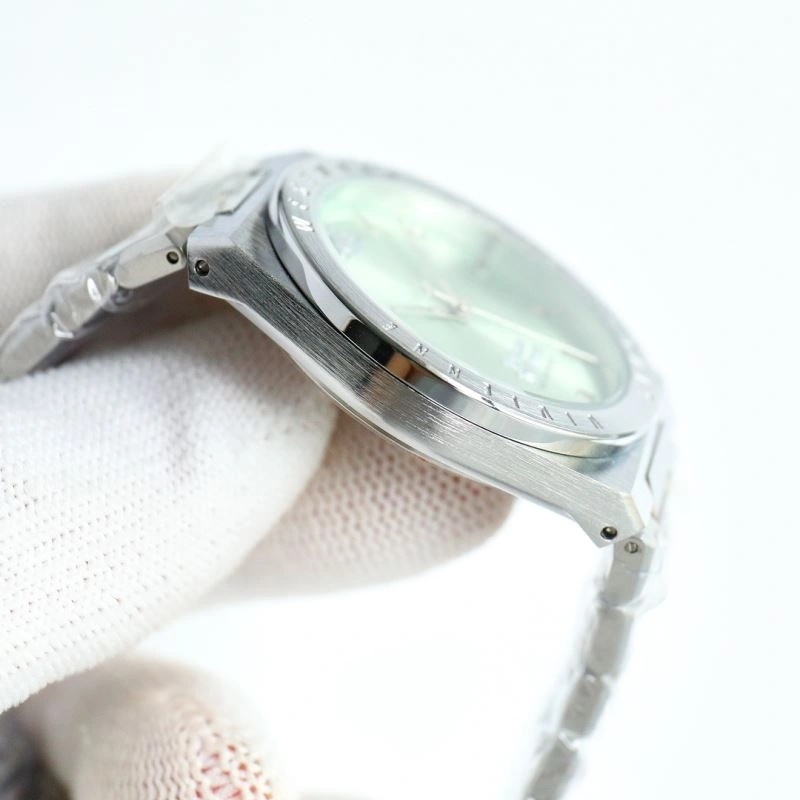 VIVIENNE WESTWOOD Watches Casual 207391