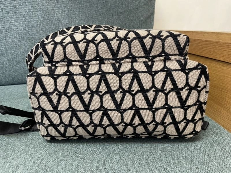 Flexible Valentino Backpacks 60064