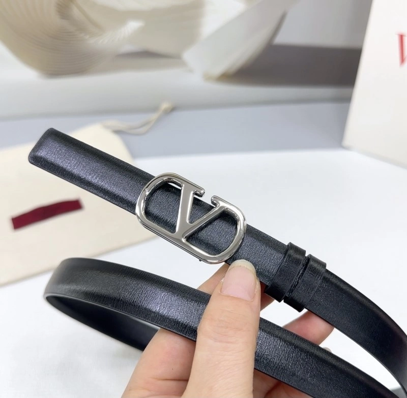 Packable Valentino Belts 304130