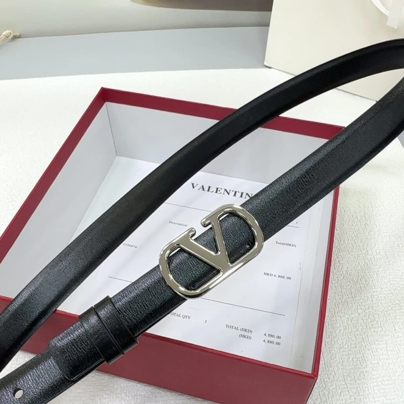 Packable Valentino Belts 304130
