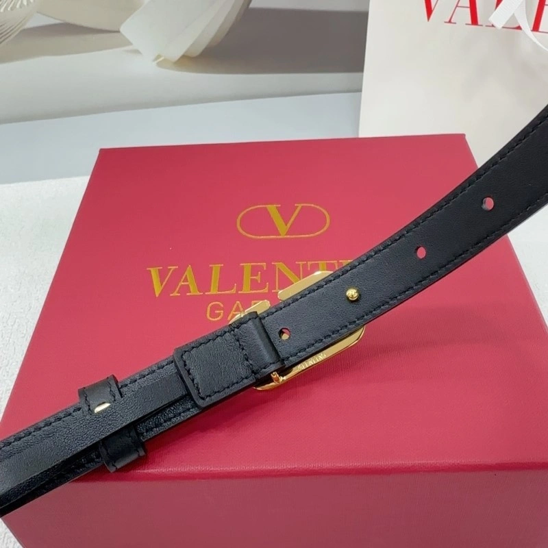 Packable Valentino Belts 304064