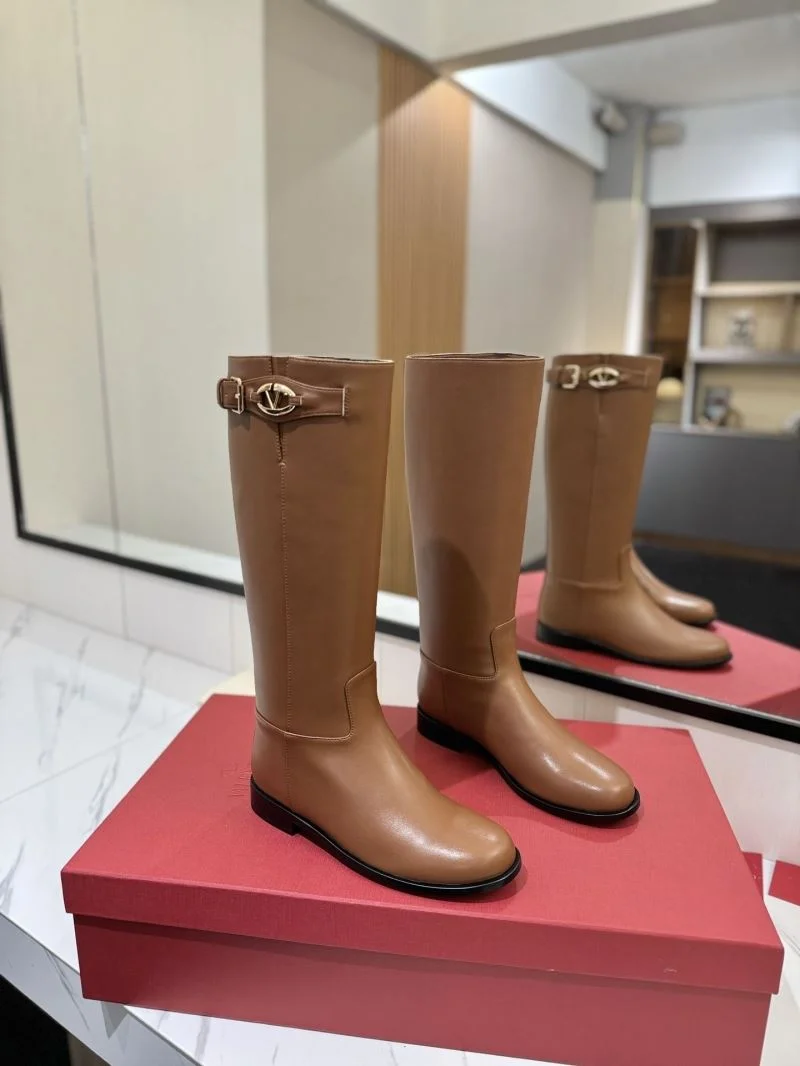 Sophisticated Valentino Boots 37127