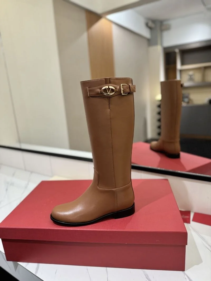 Sophisticated Valentino Boots 37127
