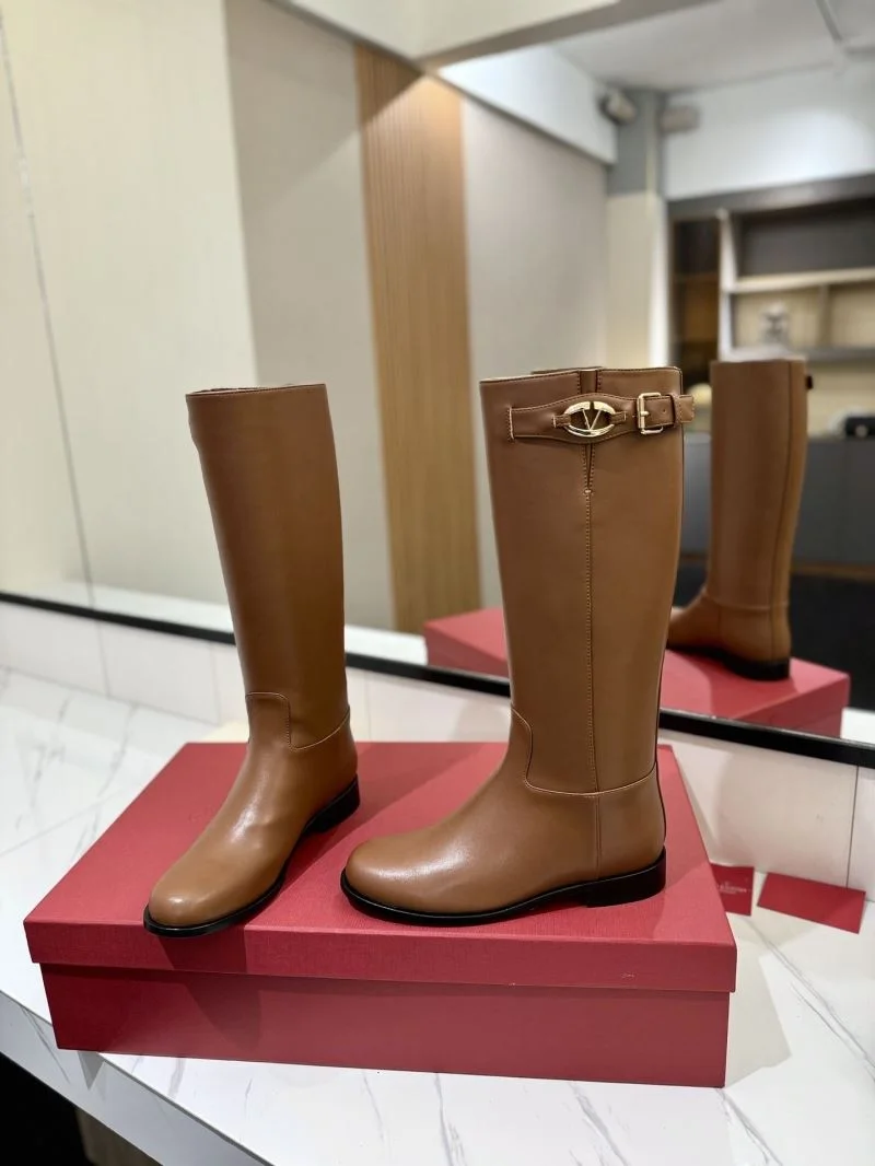 Sophisticated Valentino Boots 37127