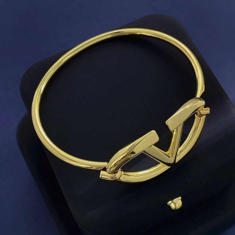 Breathable Valentino Bracelets 214461