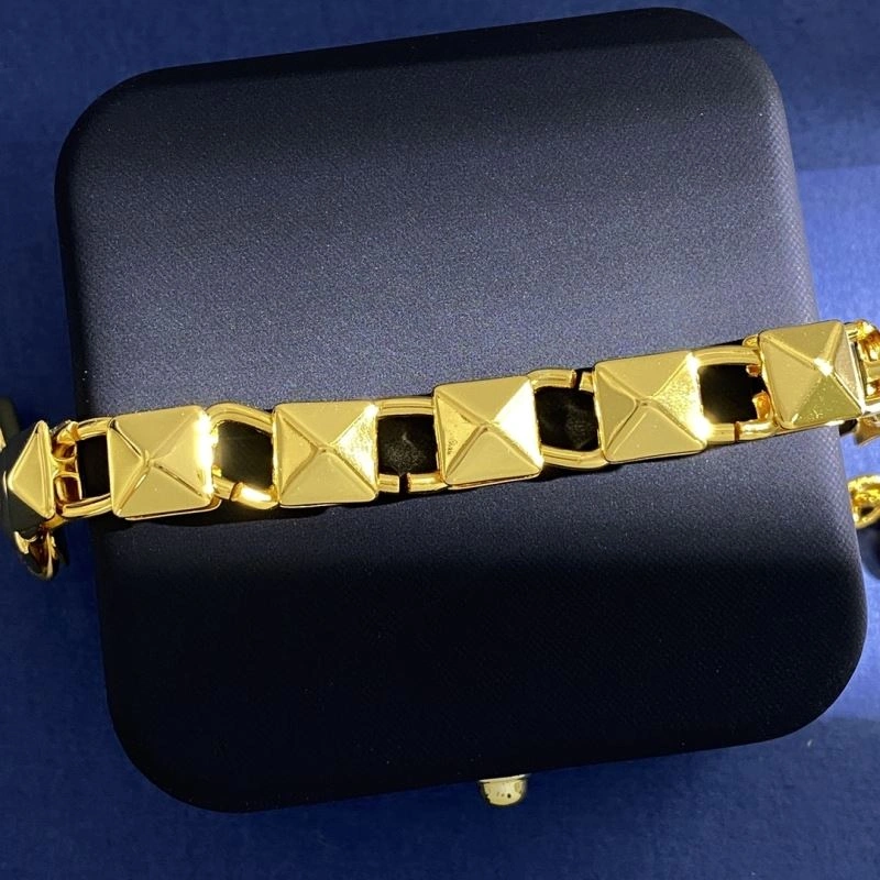 Resilient Valentino Bracelets 212821