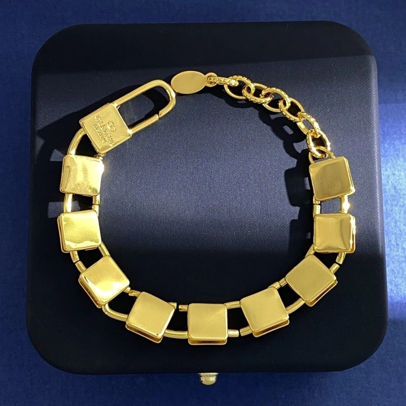 Resilient Valentino Bracelets 212821