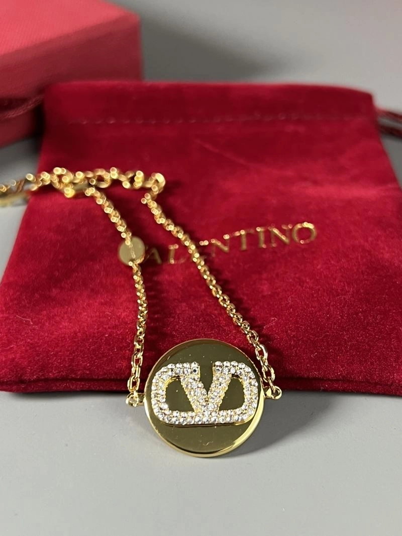NewStyle Valentino Bracelets 211063