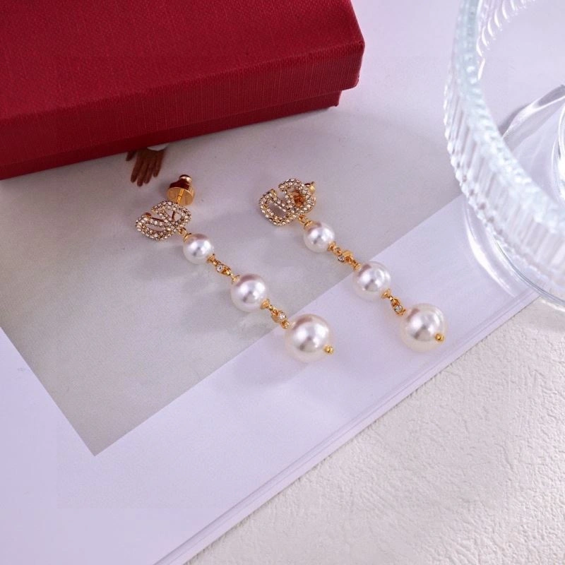 Practical Valentino Bracelets 211065