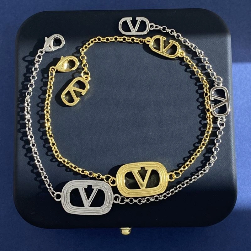 Sophisticated Valentino Bracelets 211056