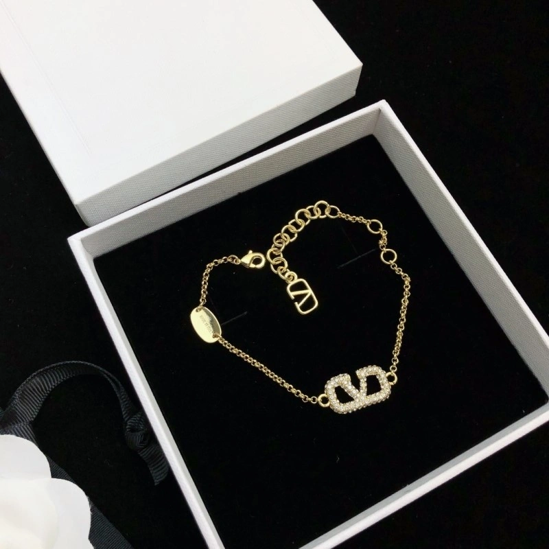 Practical Valentino Bracelets 207747