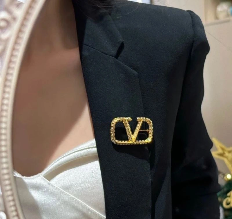 Valentino Brooches Reliable 212824