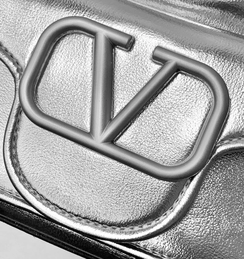 Efficient Valentino Bucket Bags 87116