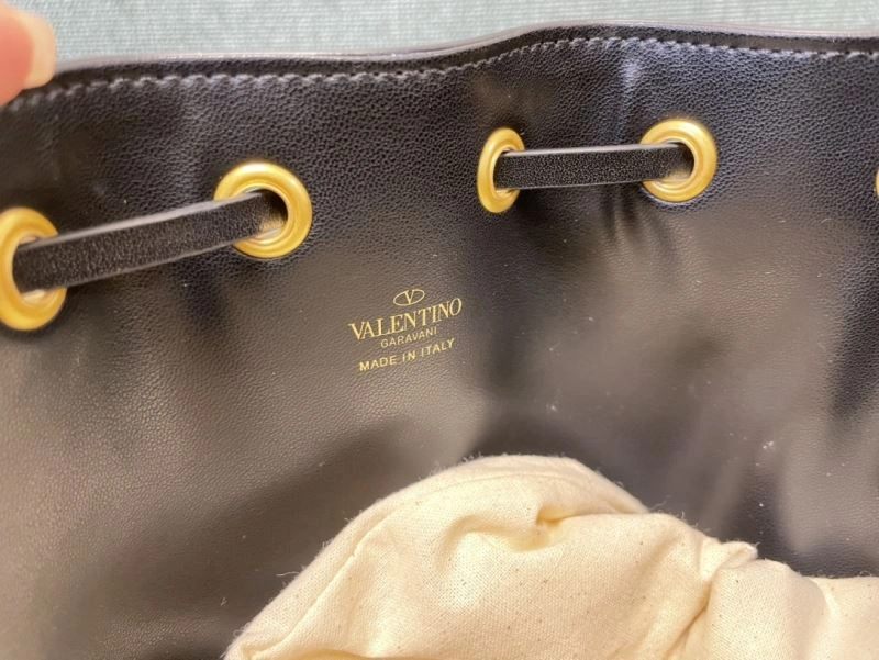 Valentino Bucket Bags Cozy 60075