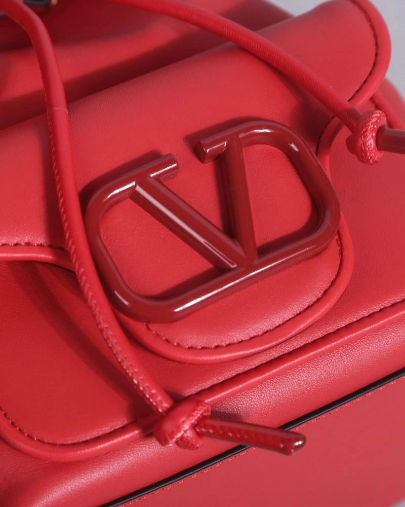 Valentino Bucket Bags Breathable 60057