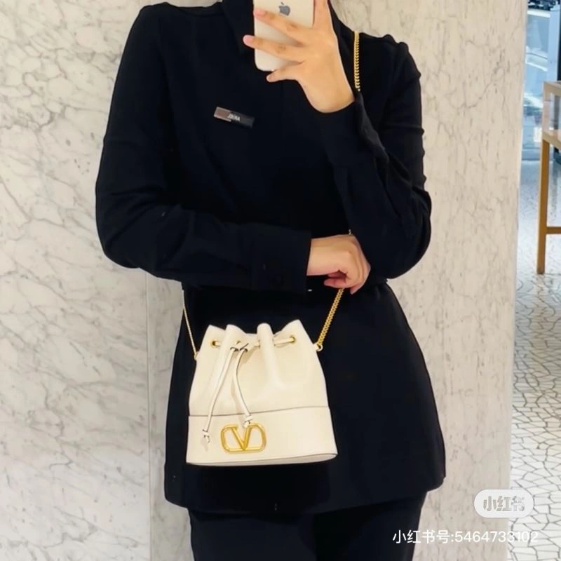 Valentino Bucket Bags Bold 60053