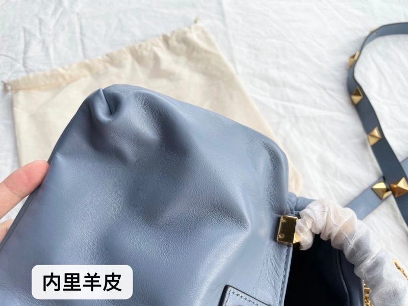 Sustainable Valentino Bucket Bags 60047