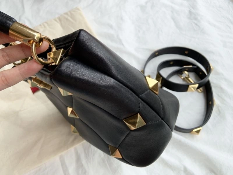 RelaxedFit Valentino Bucket Bags 60046
