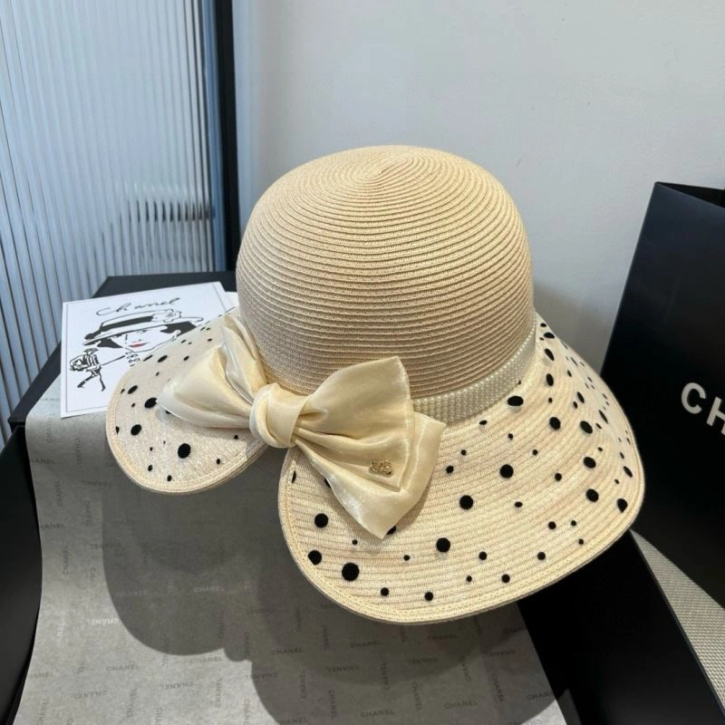 Valentino Caps Fashionable 261534