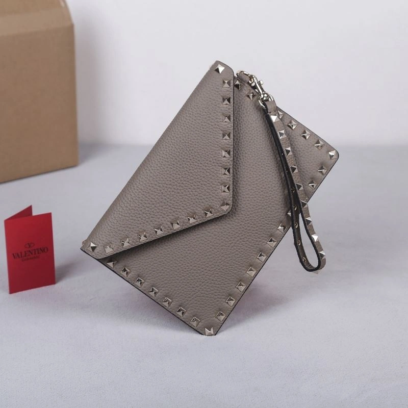 Lightweight Valentino Clutch Bags 60032