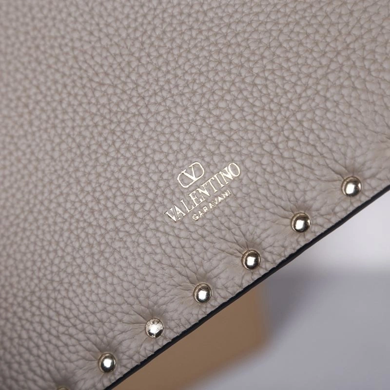 Lightweight Valentino Clutch Bags 60032