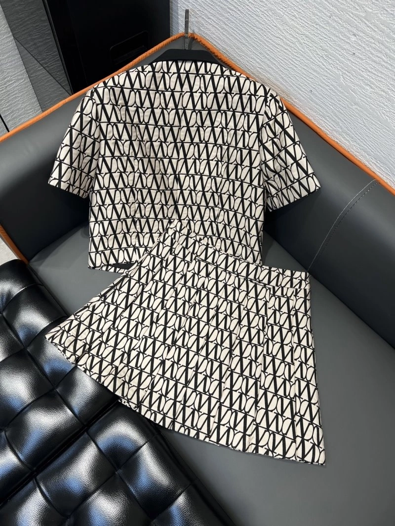 Valentino Dress Suits Attractive 174376
