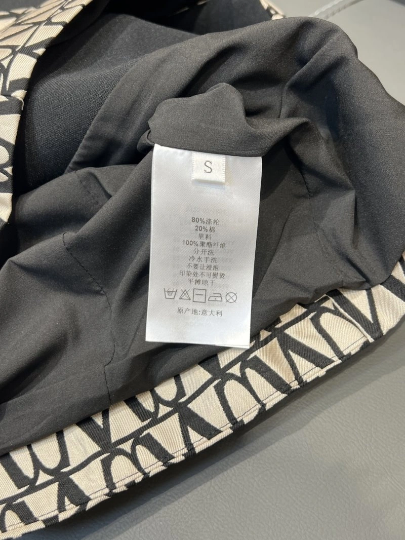 Valentino Dress Suits Attractive 174376