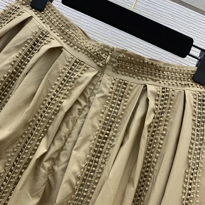 Trendsetting Valentino Dress Suits 174175